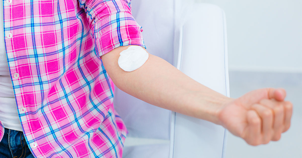 Common reasons you may be experiencing stomach pain when coughing are: pancreatitis, hernia, ovarian cysts, kidney stones...