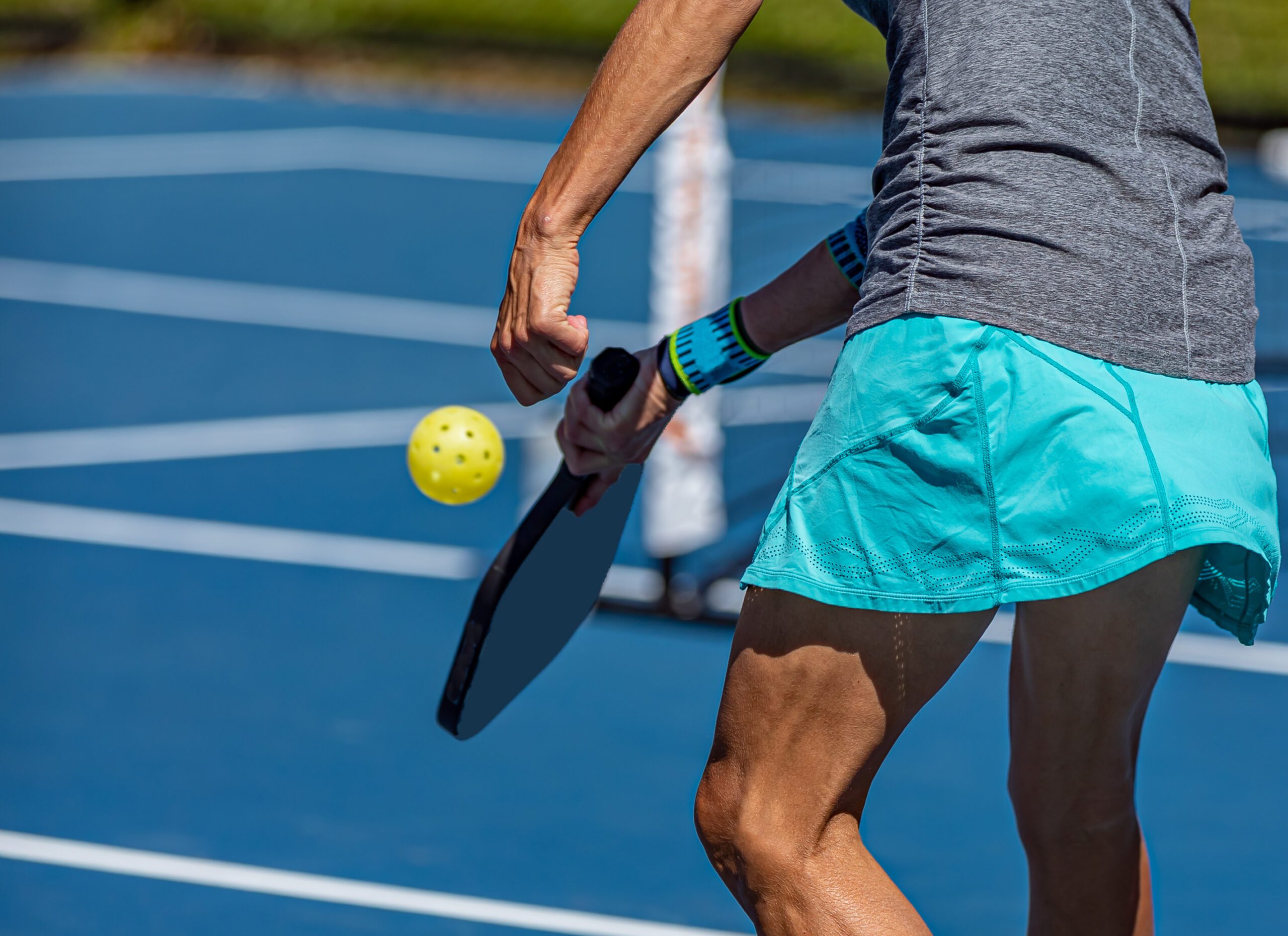 Pickleball enthusiasts, take note! Discover the common injuries sending players to the emergency room.